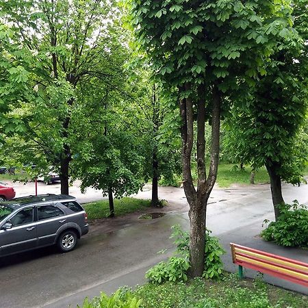 Уютная, Благоустроенная 2-Комнатная Квартира, Wifi Apartment Bobruisk Exterior photo